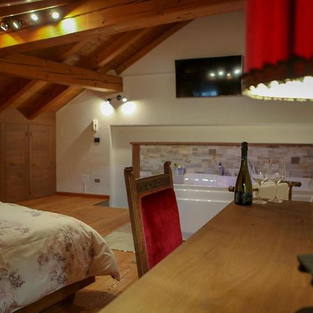 Maison Bordon - Le Petit Chateau Nus Eksteriør bilde