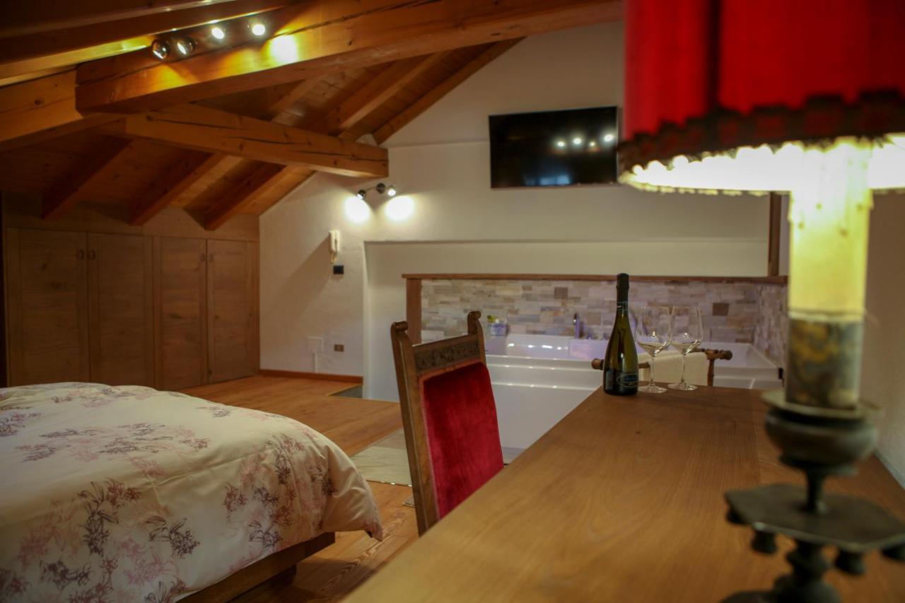 Maison Bordon - Le Petit Chateau Nus Eksteriør bilde